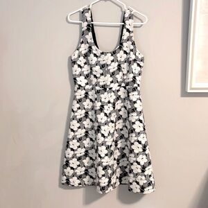 Tracy Reese plenty Black and White Floral summer dress size 8